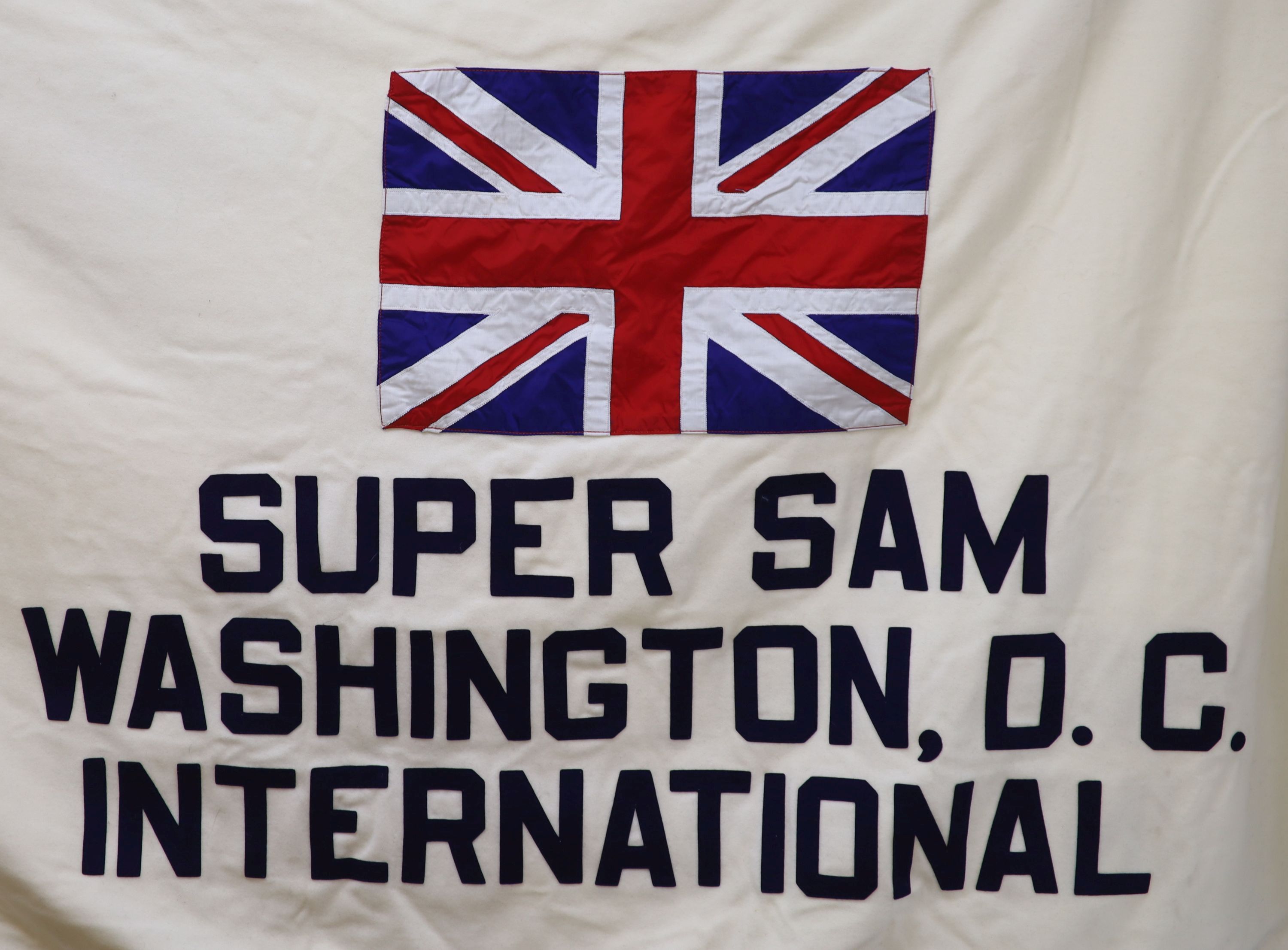 A Laurel Park horse blanket (as worn by 'Super Sam' in the Washington D.C. International Race November 11, 1965)